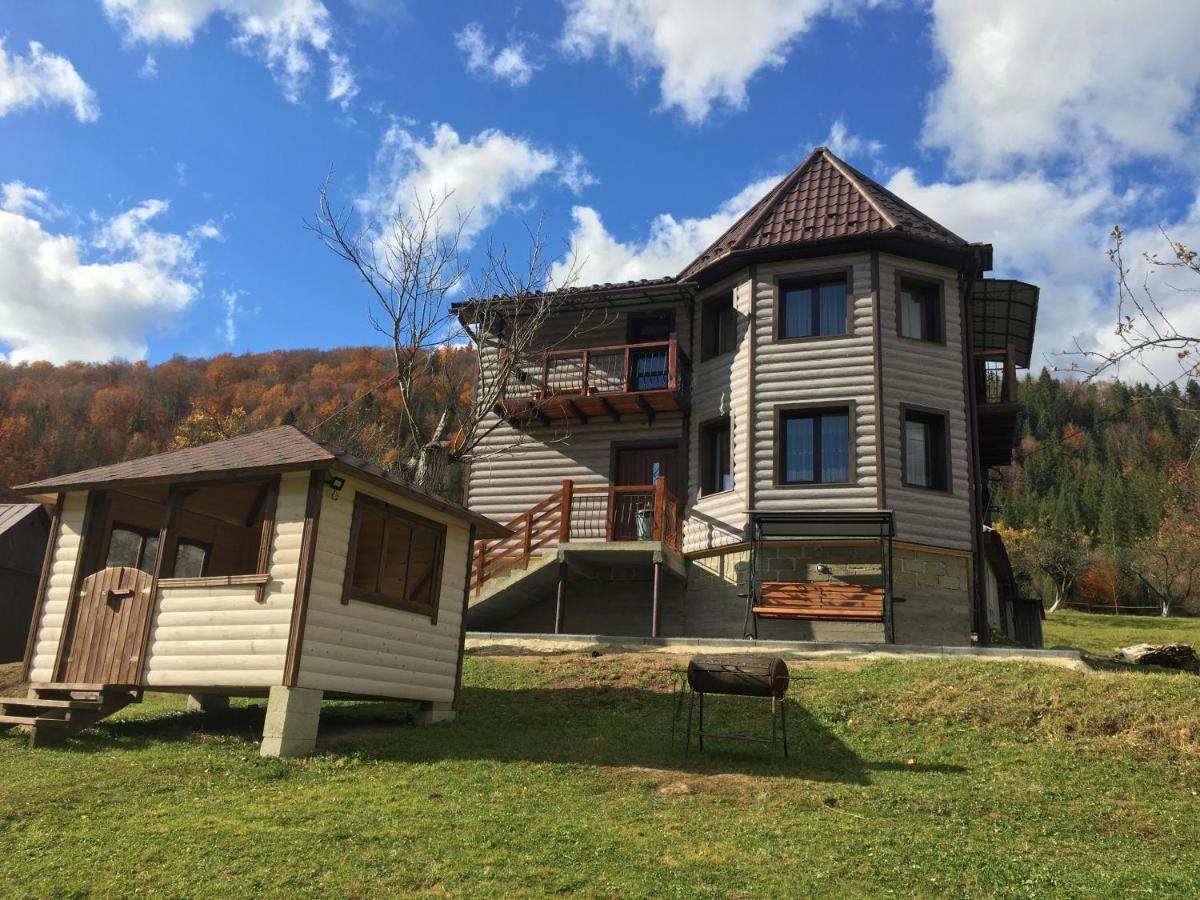 Mountain House Tatil Evi Yaremche